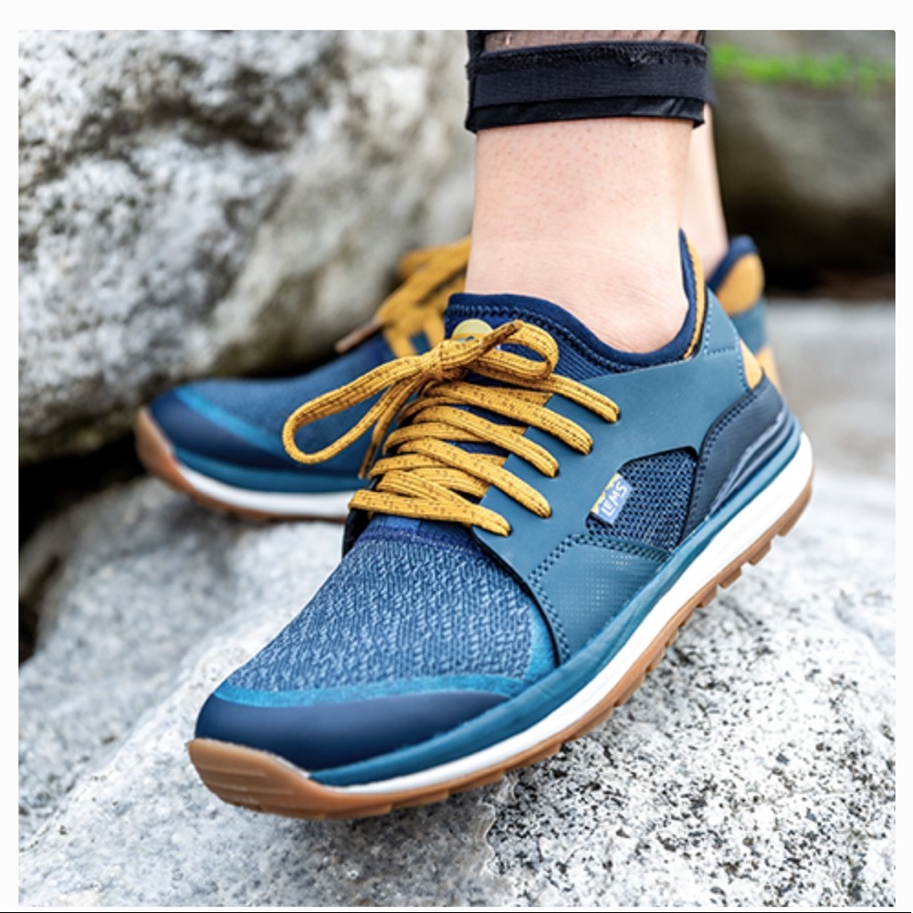 Lems Women’s Mesa Hiking Outdoor Sneakers